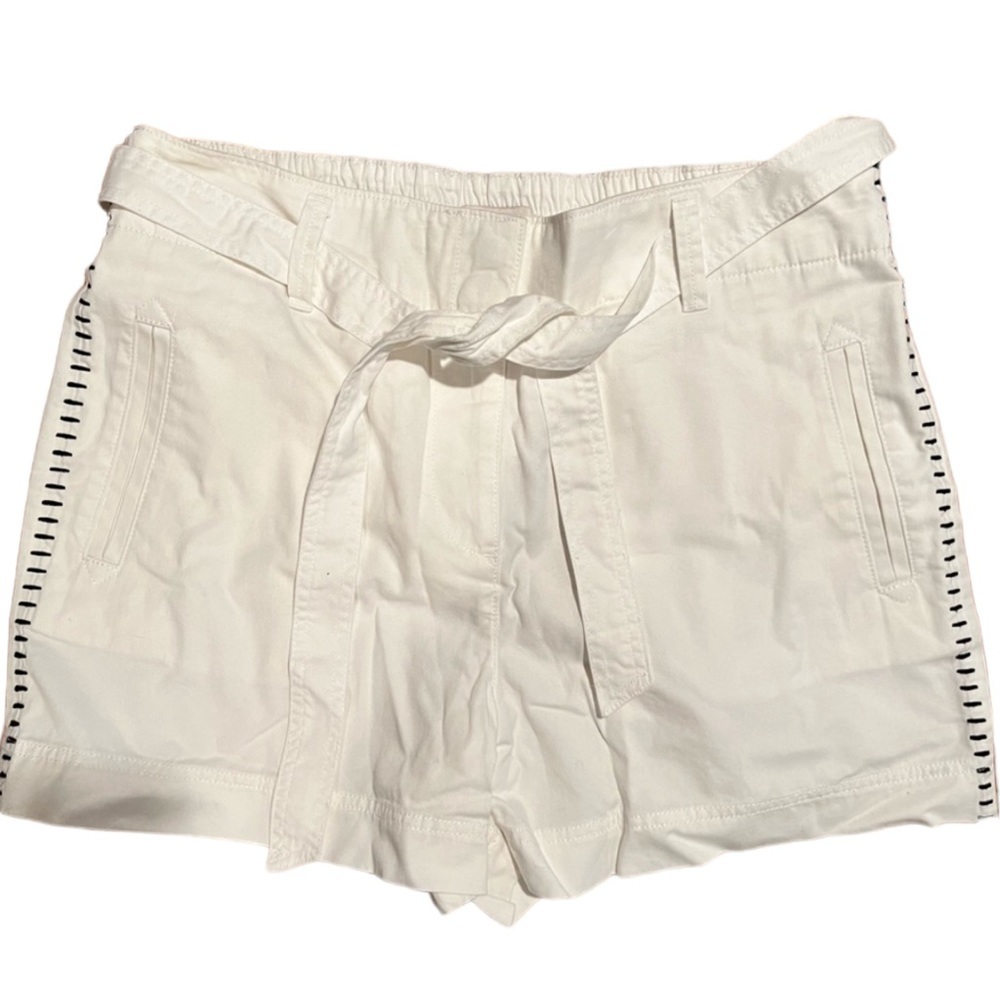 LOFT Women’s Embroidered Shorts with elastic waist and tie belt white Size 10